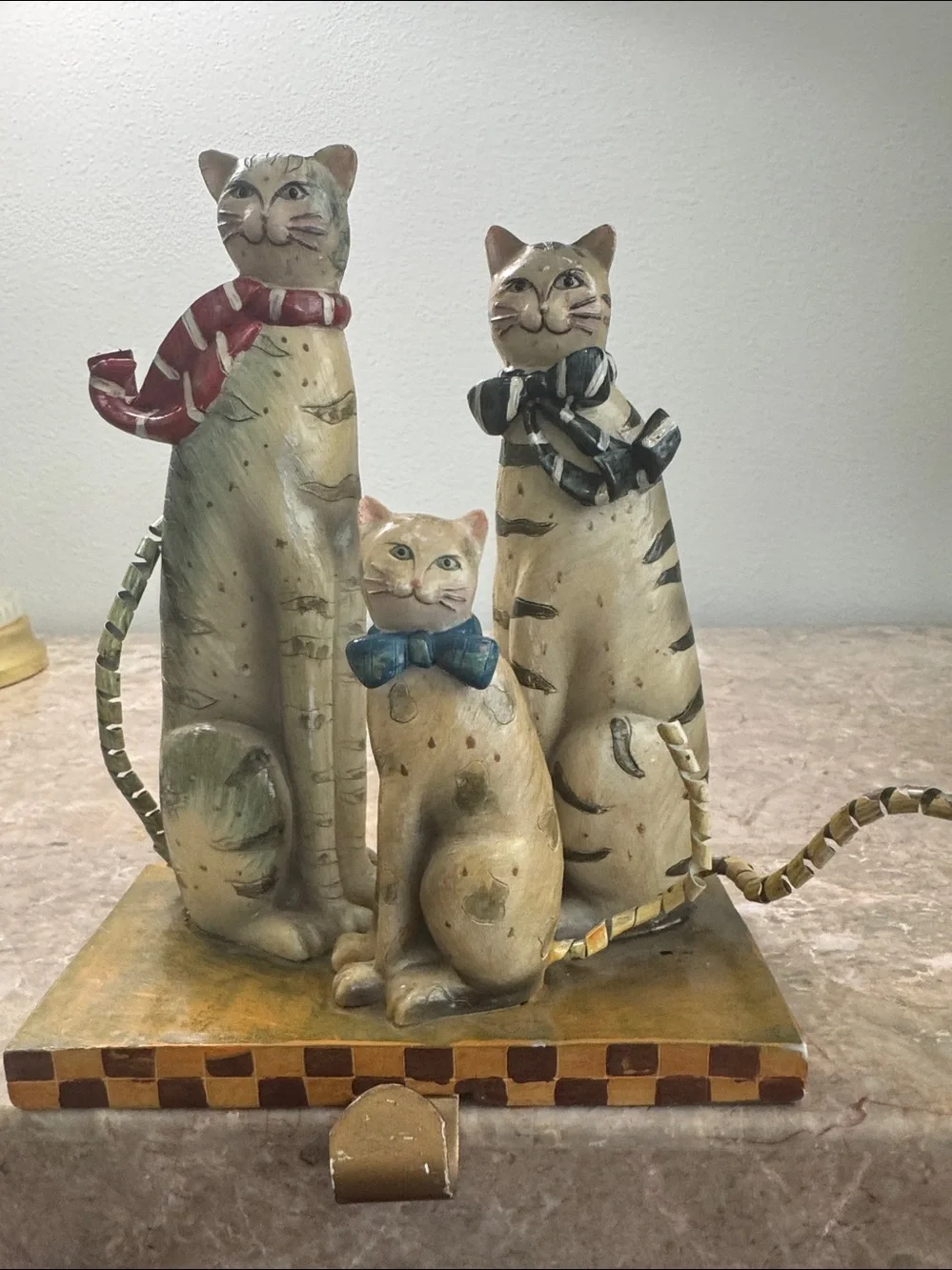 Vintage Whimsical cat trio stocking holder